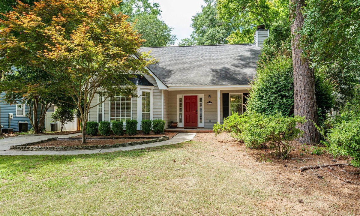 National Hills House | 1 mile from the Masters, Augusta National Golf Course, close to everything
