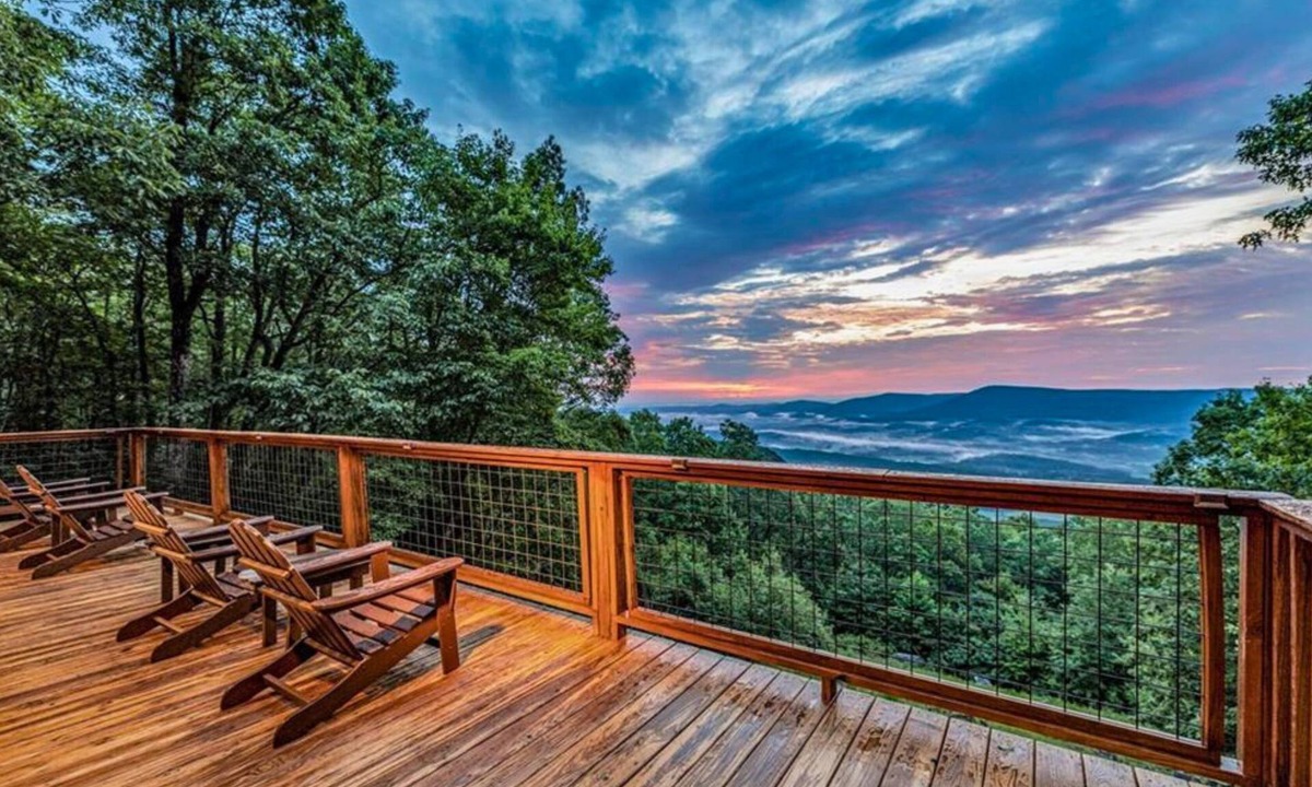 Rising Fawn House | 11 Acres, Stunning Views, Near Cloudland Canyon