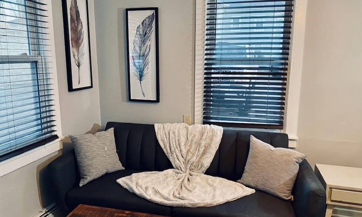 Southington Apartment | #19 *CozySpace* A tiny place to call home*