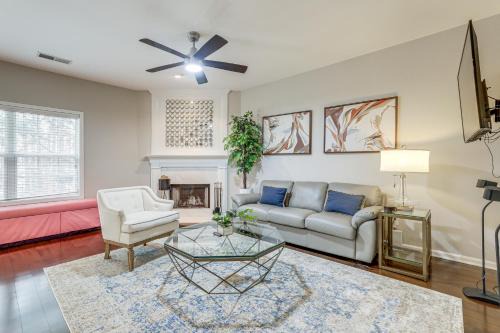 Sugar Hill House | 2 Mi to Suwanee Town Center: Spacious Townhome