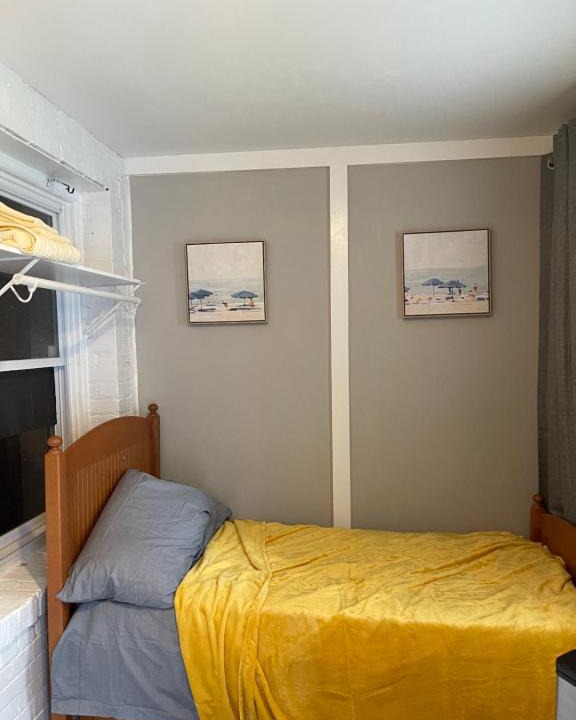 Edgewood Hostel | 202DC Live Stay