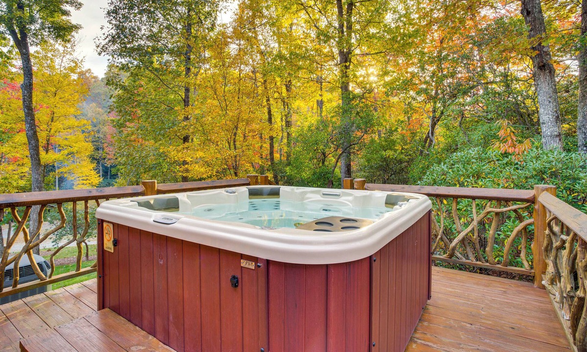 Penrose Cabin | 25-Acre Mountain Retreat w/Trails, Pond, Hot Tub