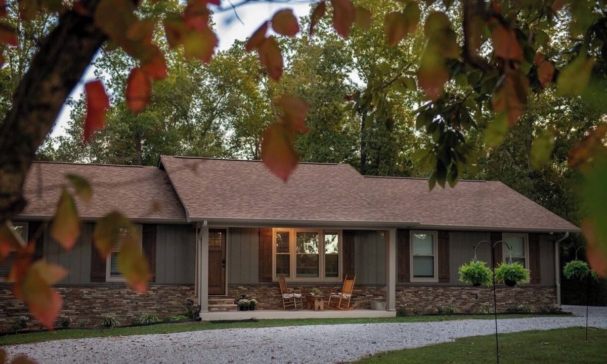 Russellville House | 3 for 1 Full Ranch Stay Sleeps [19] Weddings & Family Gatherings