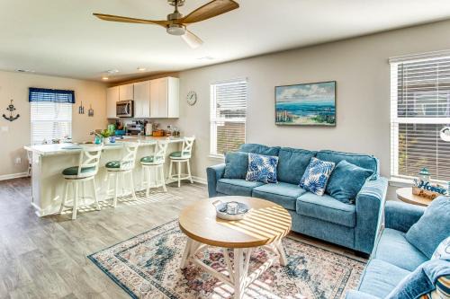 Supply House | 3 Mi to Holden Beach! Family Home w/Patio