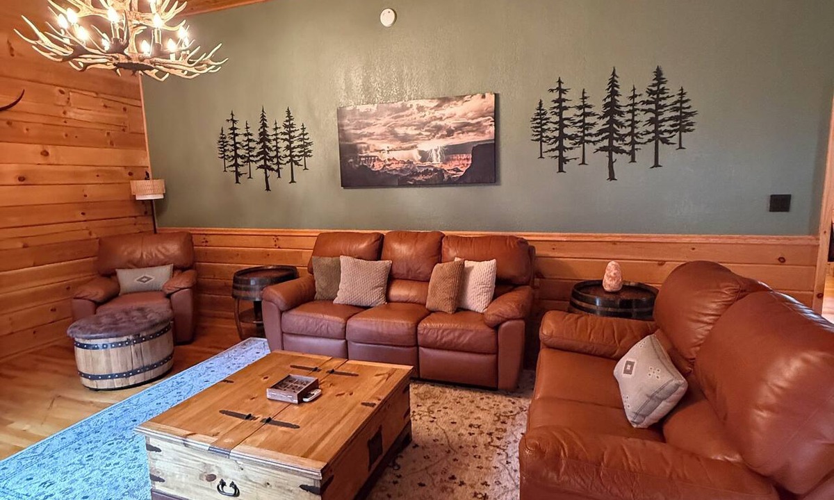 Williams Cabin | 3Bdrm+Cabin+Firepit+Deck+BBQ