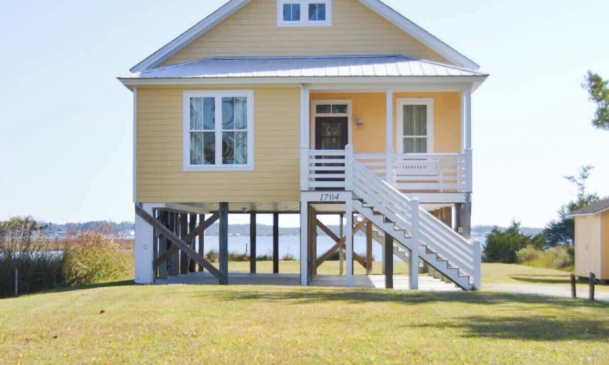 Stacy House | 3BR Waterfront Home Fishing Boating Views