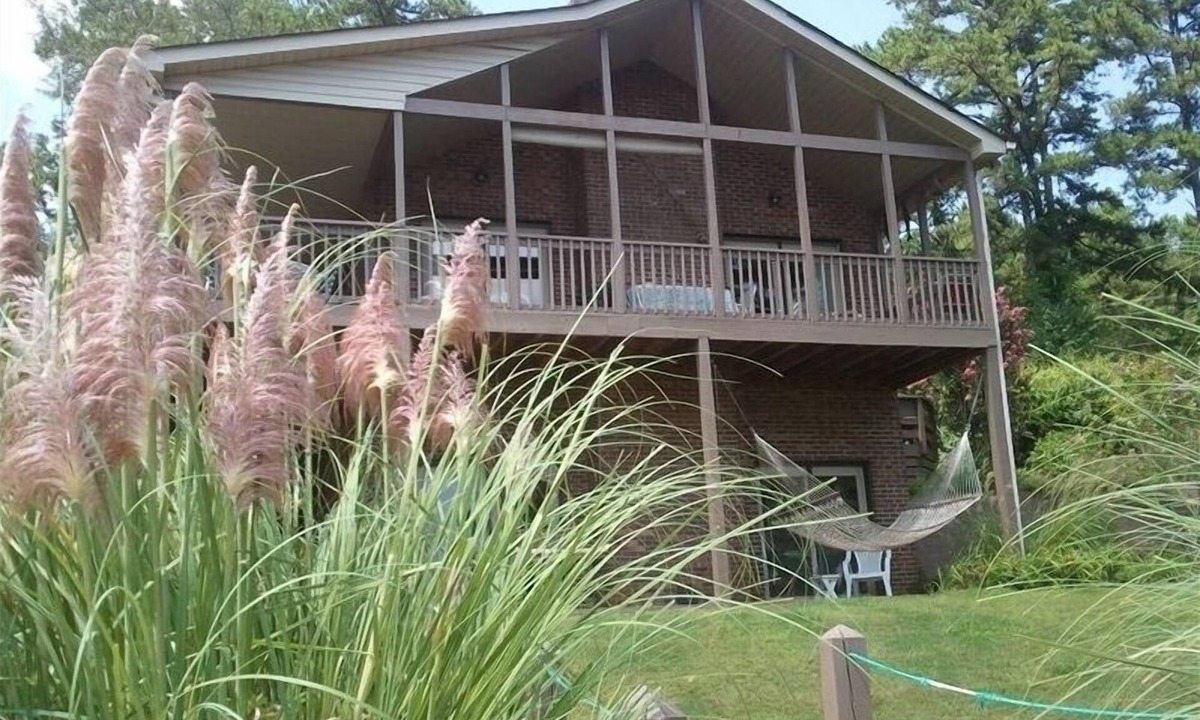 Seneca House | 4/3, Waterfront Home w/Covered Dock, Child Sand Play Pit, Pet Friendly!