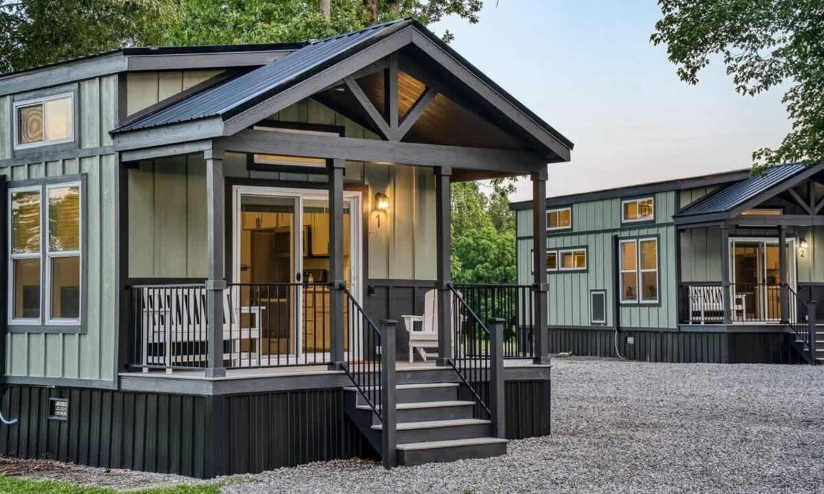 Spencer Cabin | 400-Acre Private Retreat Events Cabins | RV Hookup