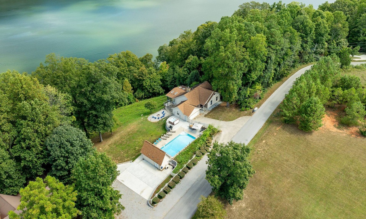 Sloans Valley House | 6 Bedroom home, heated private pool, person Hot tub, Waterfront Views, and more