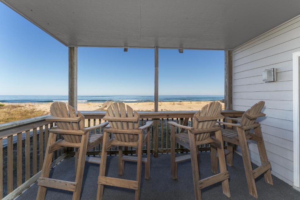 Rodanthe House | 7054 - Hatteras High 6A by Resort Realty
