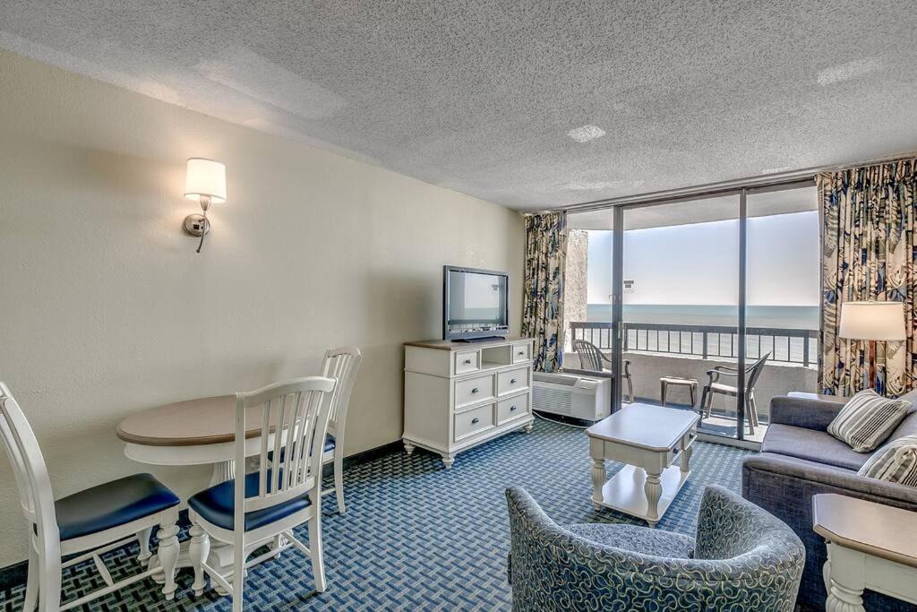 Myrtle Beach House | 8th Floor Oceanfront 2 Queen Condo - Tons of Pools