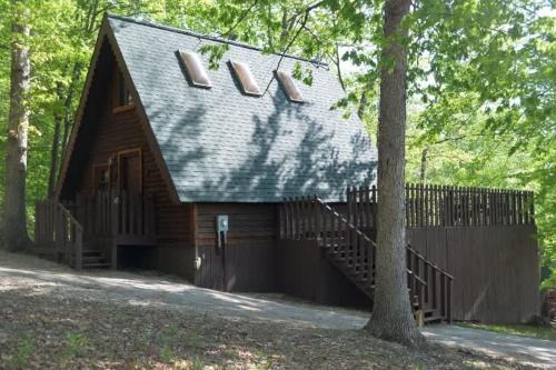 Eckerty House | A-Frame Cabin #5 with Hot Tub on Patoka Lake in Southern Indiana