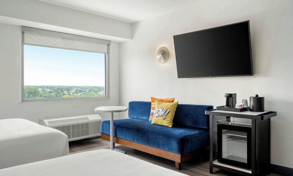 Rolling Meadows Hotel | Aloft by Marriott Chicago Schaumburg