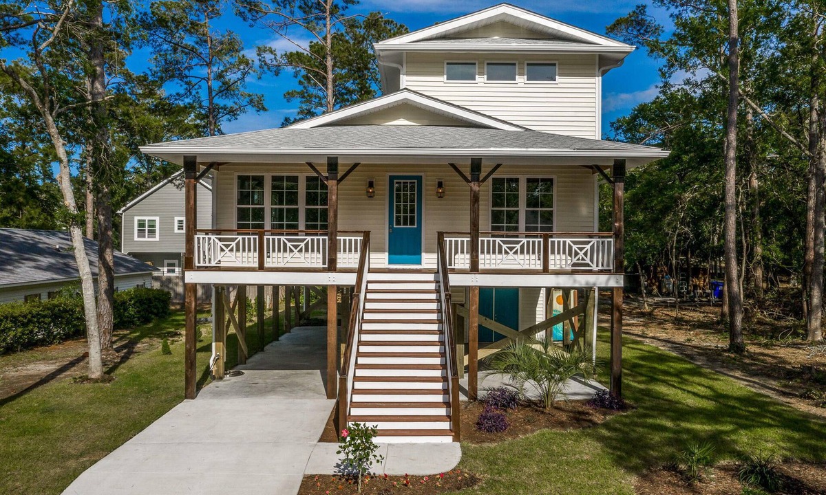 Tranquil Harbour House | Anchor Down by Middleton Park - Prime Location