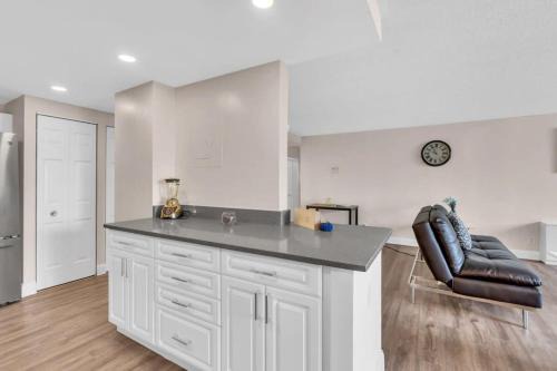 Crystal City Apartment | Arlington 2BR 2Ba Apartment in Crystal City