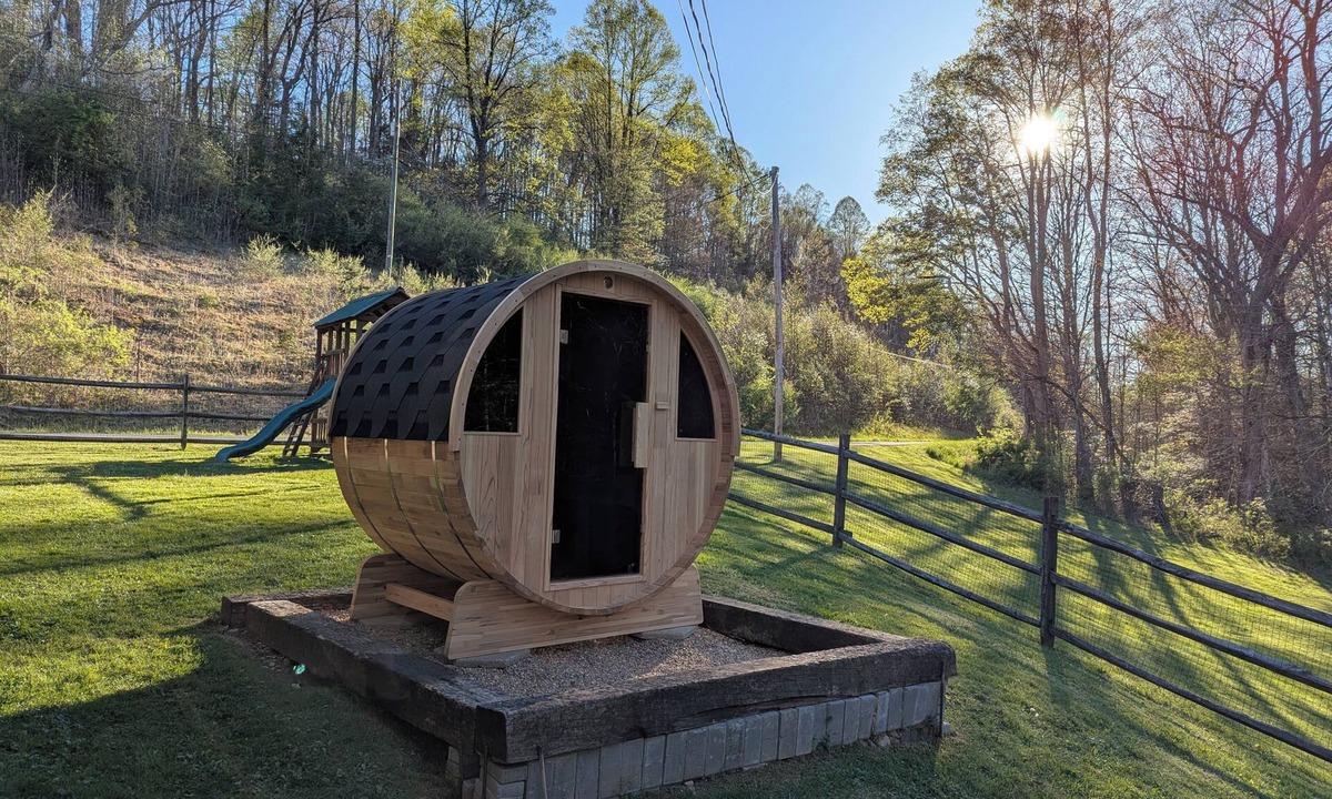 Mount Nebo Cabin | Ascension Cabin - sauna, hot tub, fire pit