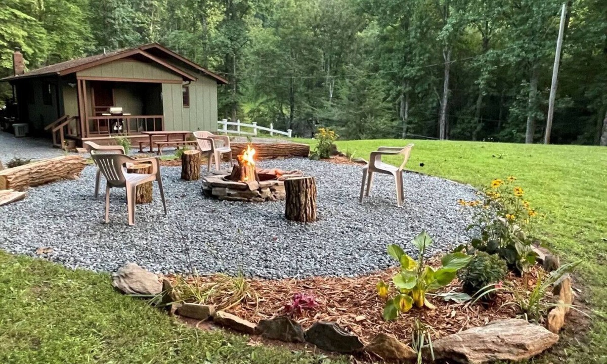 Bryson City House | Awesome view, fire ring, sunsets, private, peaceful, birds galore. Dog friendly, Super clean, between NOC and Bryson, safe, biker friendly