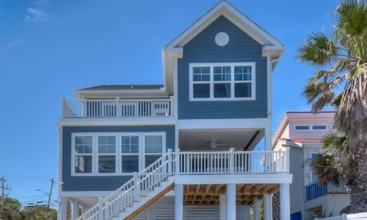 Atlantic Beach House | Baileys Blue Ocean View