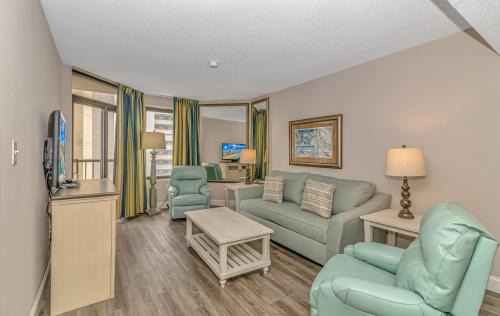 Myrtle Beach House | Beach Colony Ocean View Condo - 2 bedroom, 2 bath - Perfect for 8!