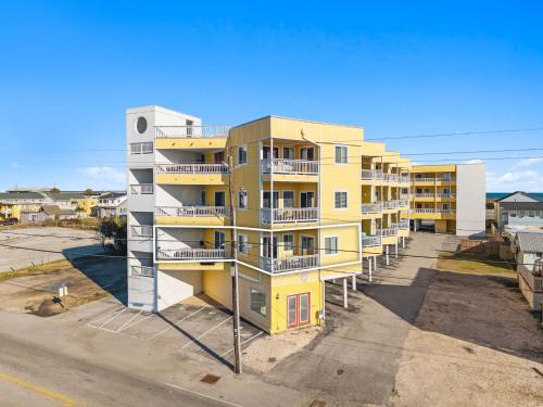 North Carolina Coast House | Beach Harbour 11 at The Carolina Beach Boardwalk Villa