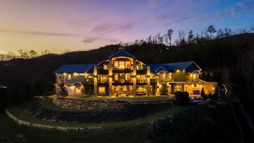 Gatlinburg - Pigeon Forge House | Bear Necessities Lodge Luxury 16,000 Sq Ft Mountain Estate with Indoor Pool