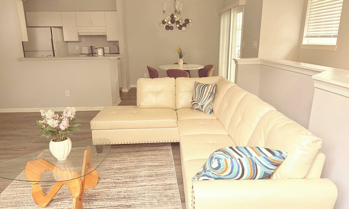 Greenbrier West Apartment | Beautiful 2-bedroom entire apartment central to everything!