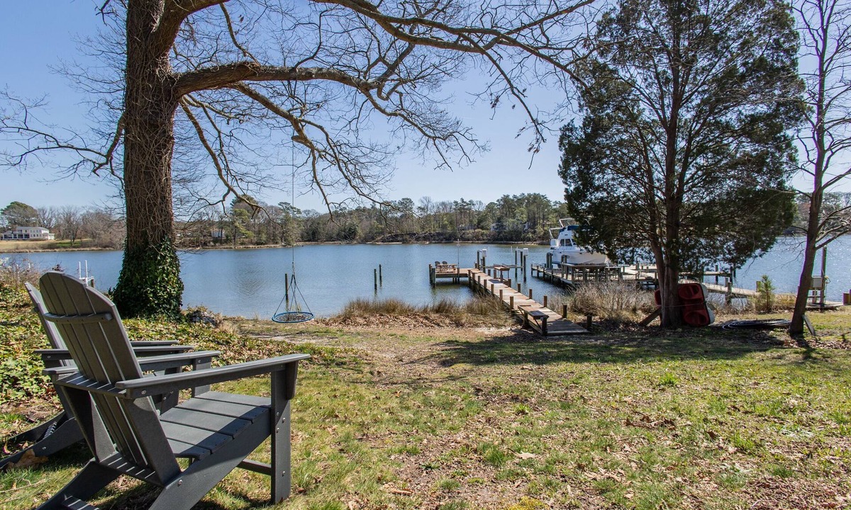 Deltaville House | Beautiful waterfront home w/ dock, fire-pit & deck