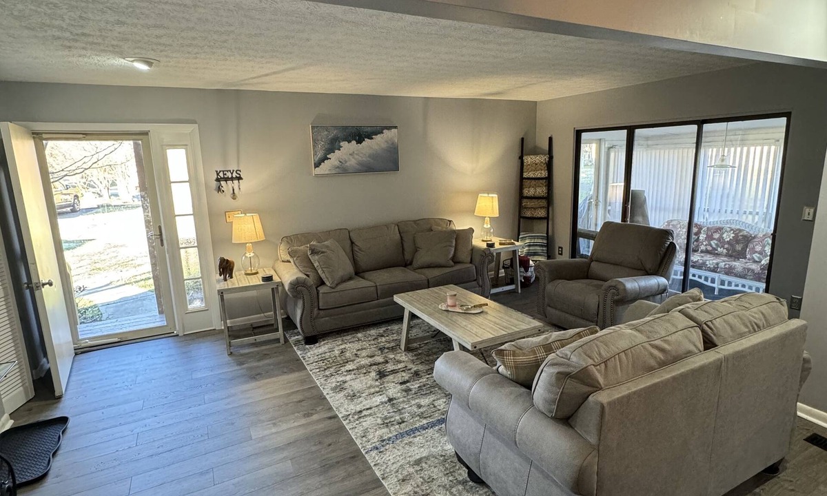 Bronston Condo | Bird House on 7th Fairway - Updated Lake Cumberland Condo - Woodson Bend Resort