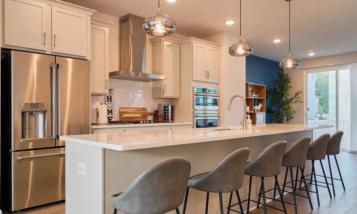 Upper Marlboro House | Brand-New- Rooftop Luxe 4BR/5BA, 15 Min to DC+ MGM