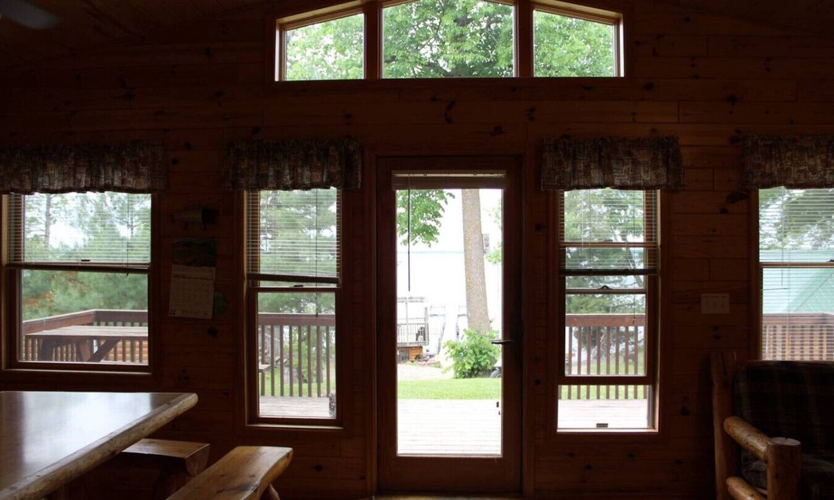 Deer River Apartment | Cabin 5 - Modern Cabin with A/C and lake views - Fully handicap accessible