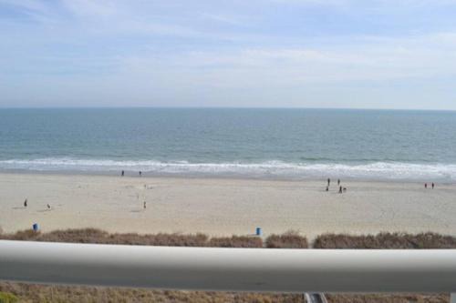 Myrtle Beach Apartment | Camelot By the Sea, Unit 601, 3 Bedroom, 2 Bath, Direct Ocean Front, Park on Same Level as Condo