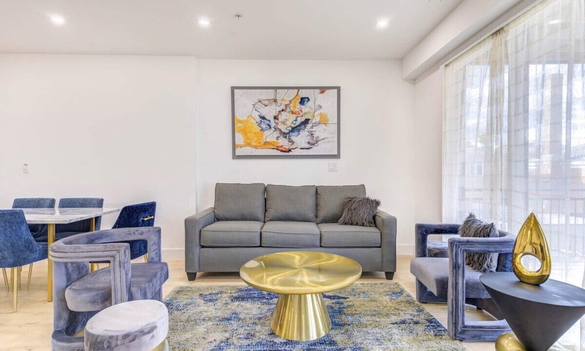 Petworth Bed & Breakfast | Capitol View 3 Penthouse with Rooftop