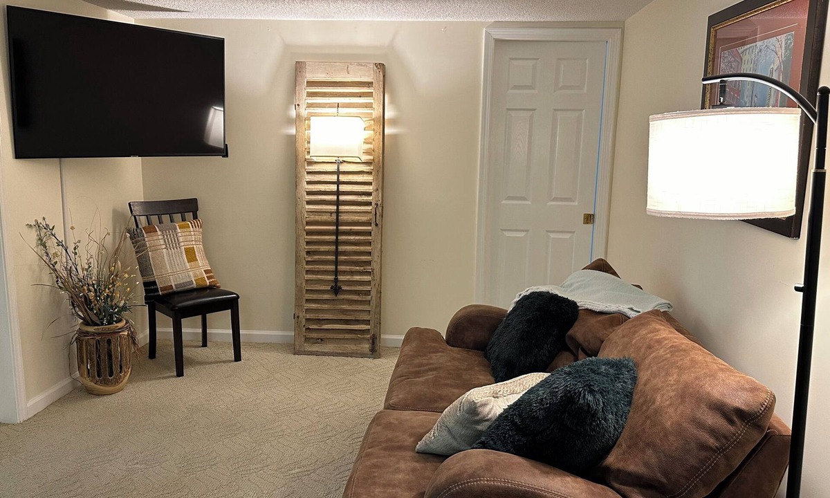 Tellico Village Apartment | Central Tellico Village Private Apartment, Experience peace & quiet, Non-smoking