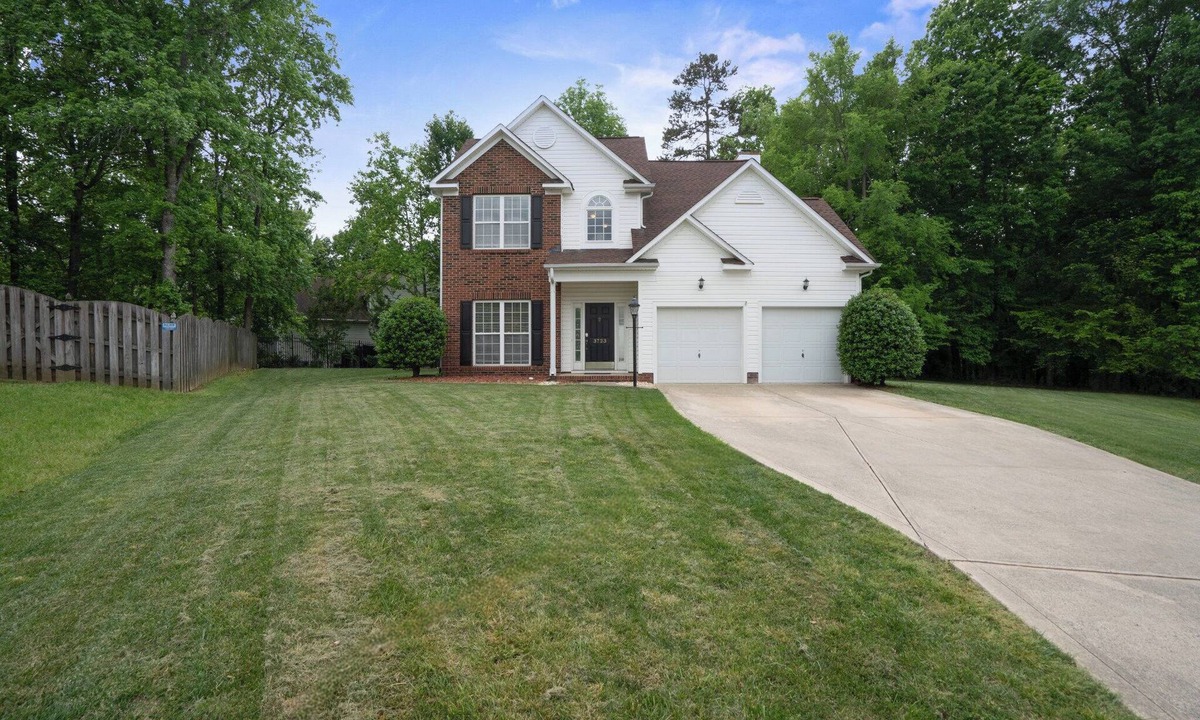 Charlotte House | Centrally Located with Large Yard Quite Spacious Home