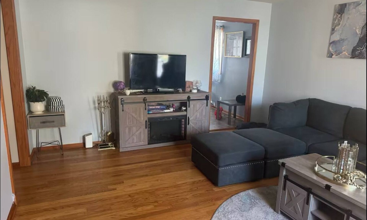 Thornton House | Charming 1-bedroom townhome with WiFi, AC in enjoyable Thornton