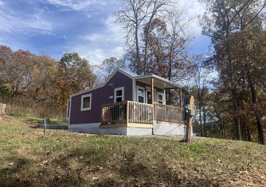 Maynardville House | Charming Tiny Home Studio Sleeps 2 - Grill - Porch