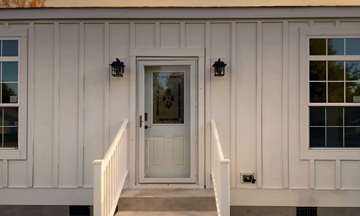 Wilmington House | Chic Wilmington Retreat—Brand-New, Central Location, Pets Welcome, Fast WiFi!