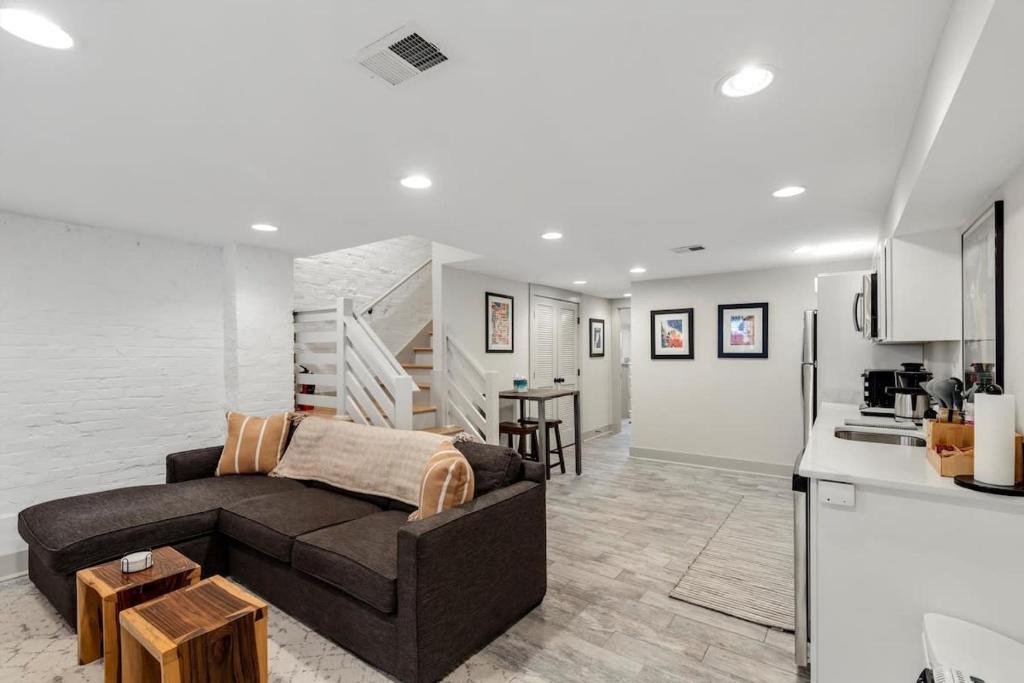 Bloomingdale Apartment | Classy Central DC Bloomingdale 1-BR Getaway