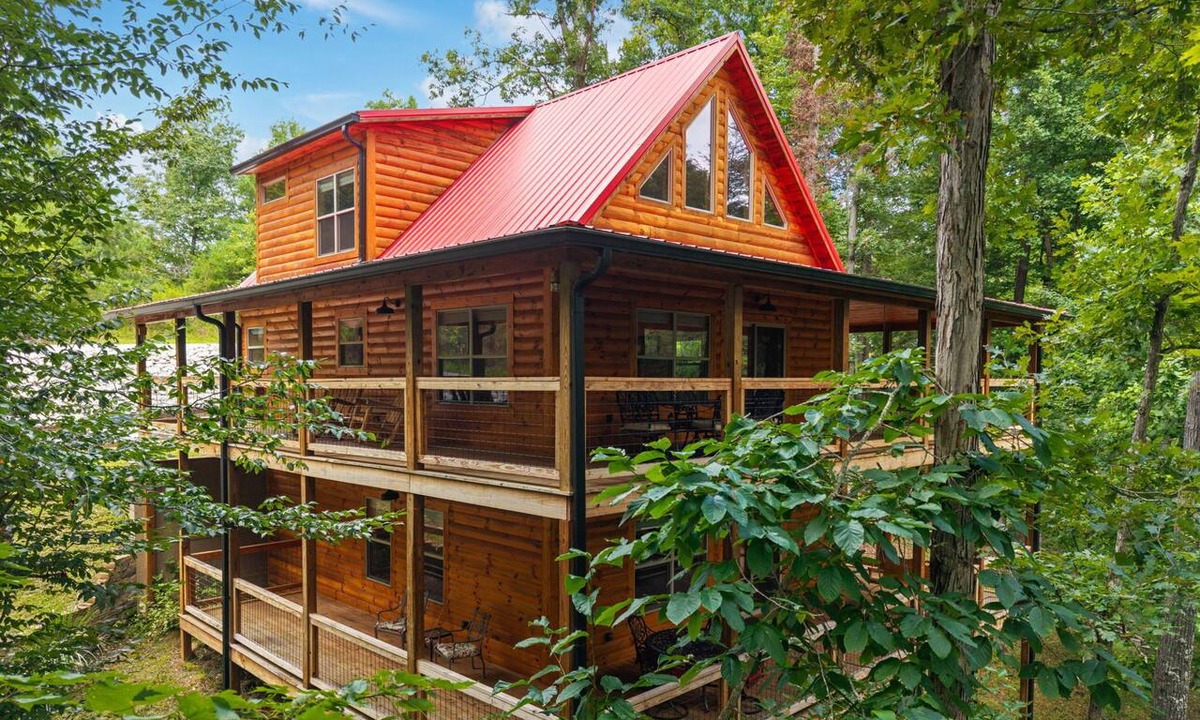 Primrose Cabin | Cliffview Resort Lakefront 4BR, 3BTH- No Smoking/Pets. Fishing Dock, Game Rm.