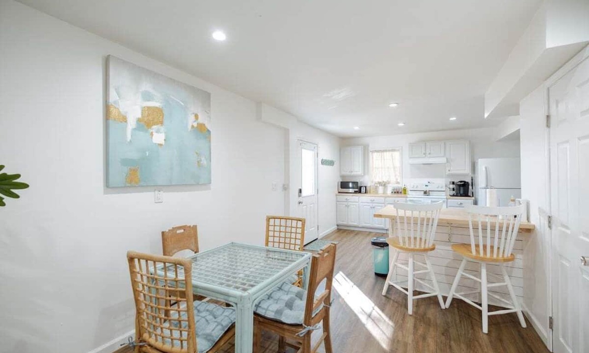 North Carolina Coast Apartment | Coastal Cozy and Close to Beach with Turf Yard!