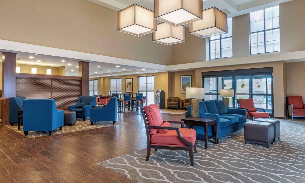 Salunga Hotel | Comfort Suites Manheim - Lancaster