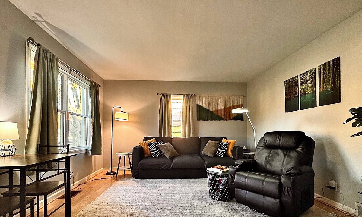 Lima House | Comfortable, 4 bedroom home in a quiet neighborhood
