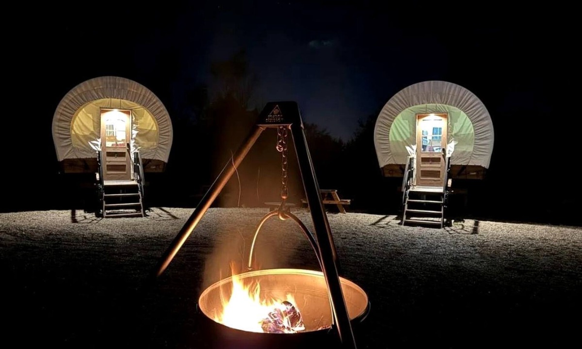 Lancaster House | Confortable Caravan with Nice Vistas in Danville, Kentucky