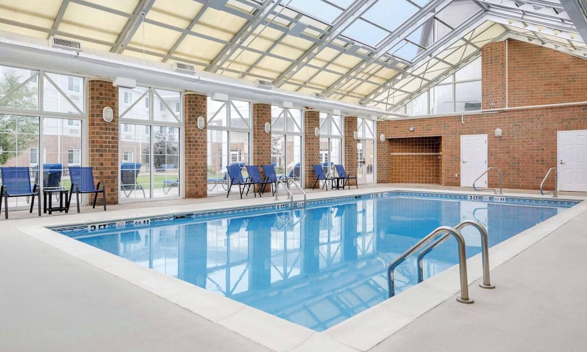 Mishawaka Hotel | Convenient TWO 2BR Units Near to Warren Golf Course l Indoor Pool & BBQ Area