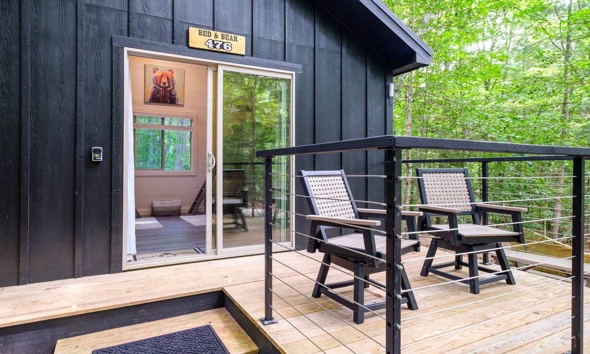 Balsam Grove Cabin | Couples Glamping Cabin - Bed & Bear