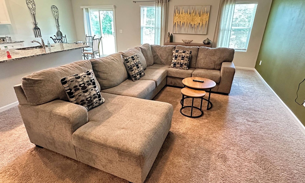 Greensboro House | Cozy 3BR house 15mins to A&T, UNCG, WetNWild