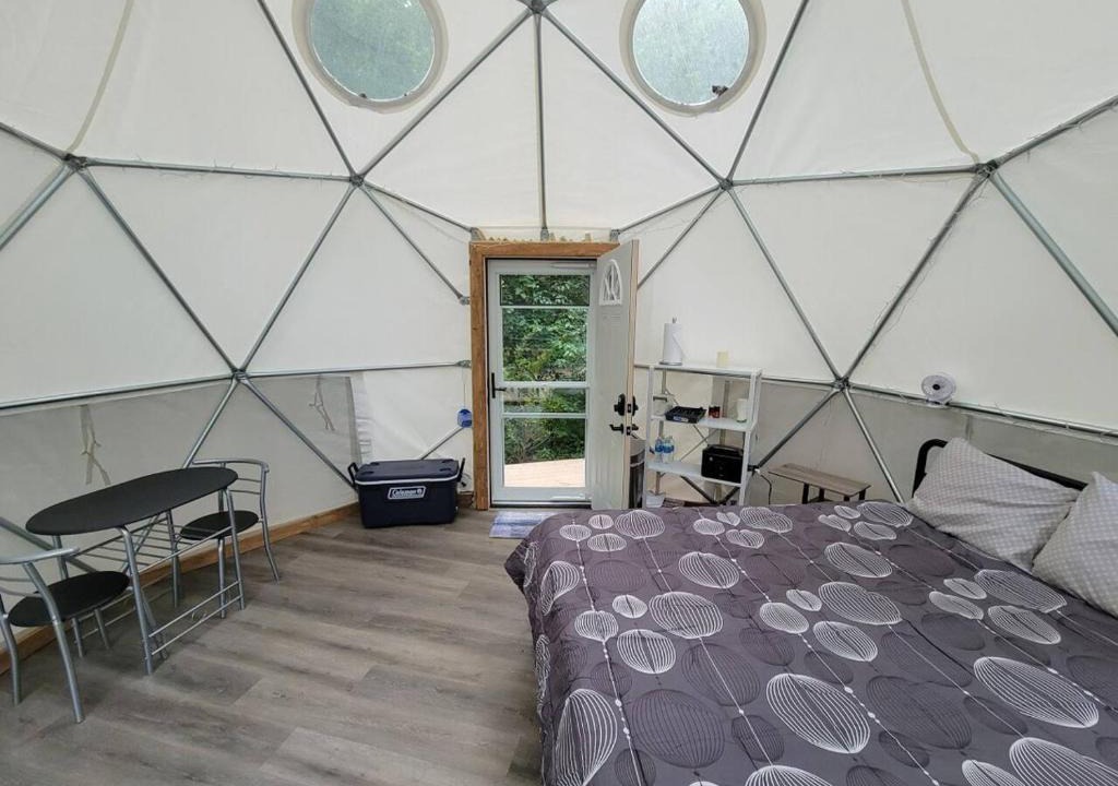 Purlear Other | Cozy Creekside Geodome Hot Shower WiFi