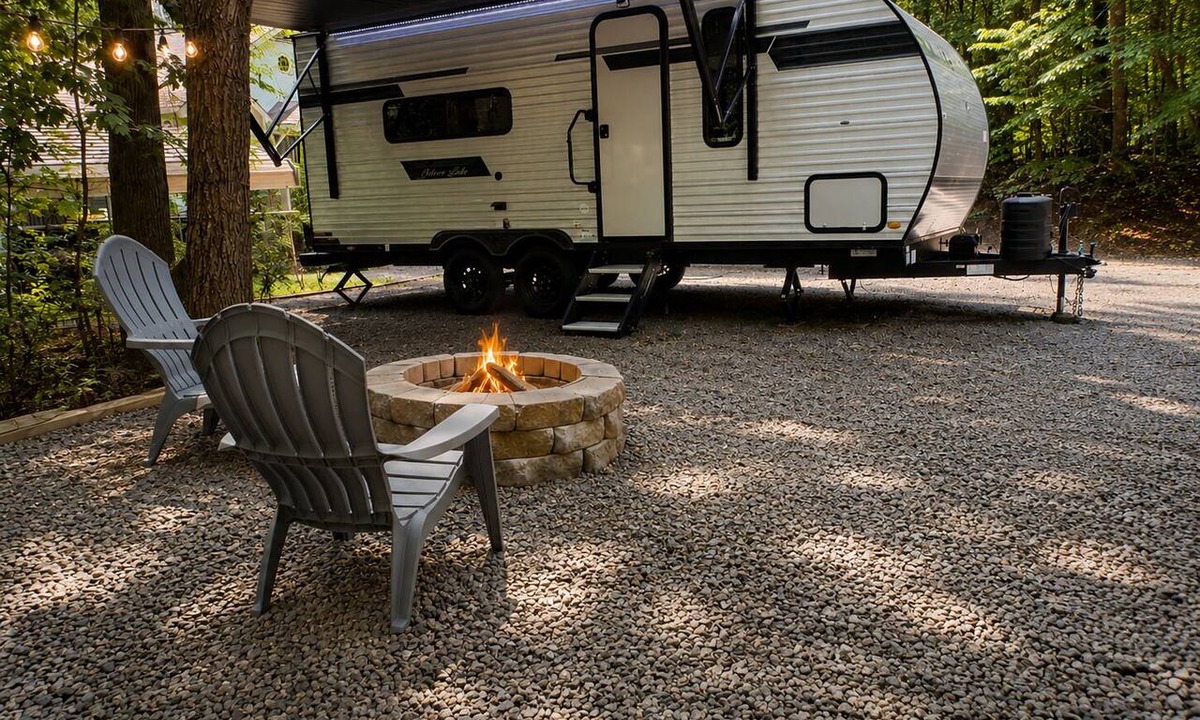 Steele Creek House | Cozy Forest RV Retreat -Fire Pit Near Lake Wylie