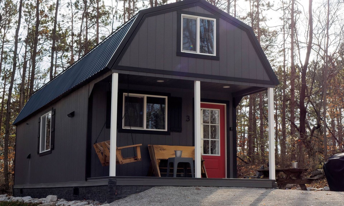 Poland Cabin | Cozy Lofted Cabin #3 at Cataract Lake Getaway