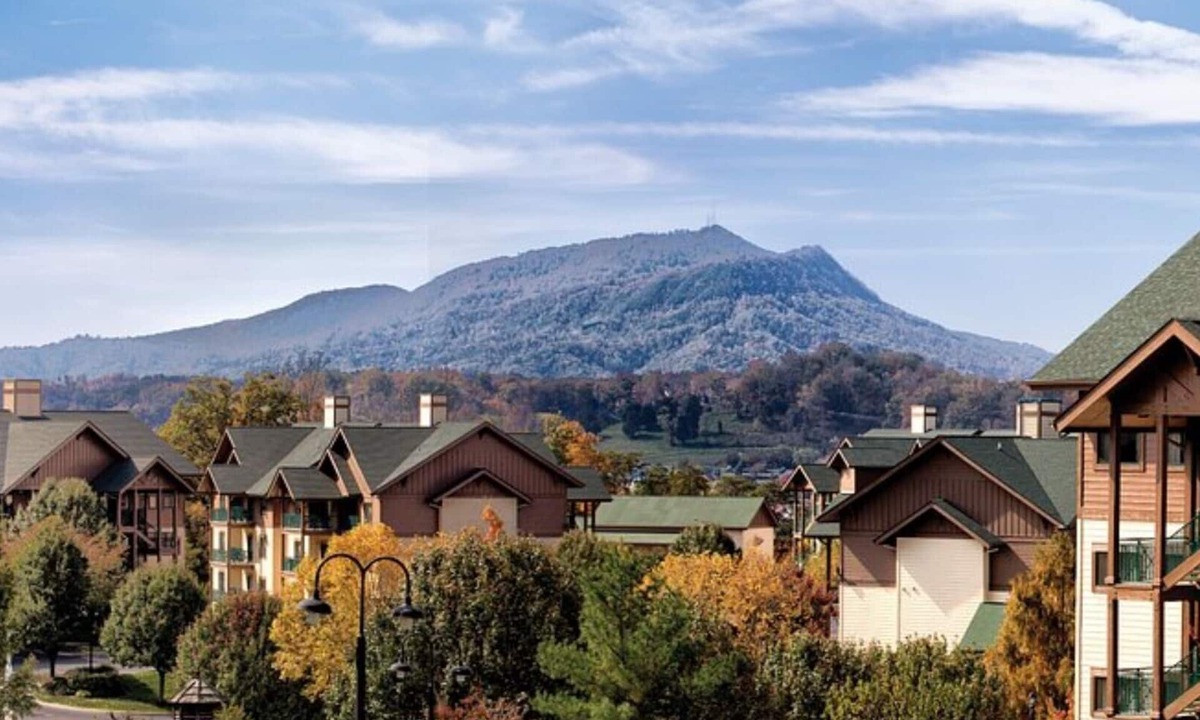 Sevierville Resort | Cozy Mountain Escape at Wyn Smoky Mountains - 1 Bd. – Family Fun Near Dollywood